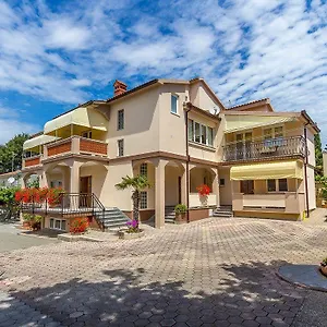  Apartman Nevija